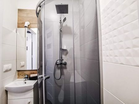 Łódź Łódź-Polesie, 28 Pułku Strzelców Kaniowskich - Zdjęcie 3