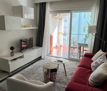 Luxury Apartment for rent in The Golden Mile, Marbella, Andalusia - Photo 6