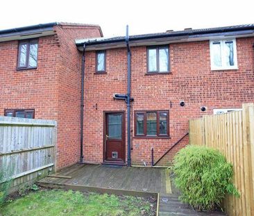 2 bedroom terraced house to rent - Photo 4