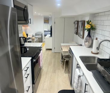 For Lease - 12 KIMBERLEY Avenue Unit# UNIT B, Toronto, Ontario - Photo 2