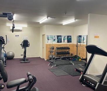 Charming Townhouse in Bayview - Photo 3