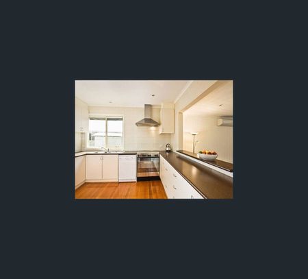 79 Alston Court, Thornbury, Vic 3071 - Photo 2