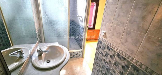 Sur les hauteurs de l'Estaque, bel appartement en duplex de type 4 de 150 m² avec véranda, terrasse avec Jacuzzi et 2 places de stationnement, - Photo 1