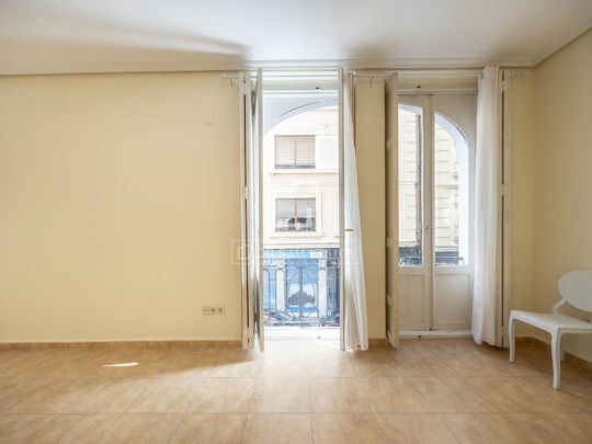 1 Bedroom apartment for rent in Gran Vía, Valencia - Photo 1