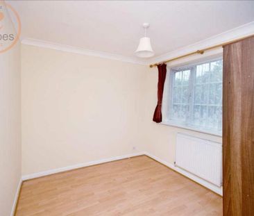 4 bedroom house to rent - Photo 2