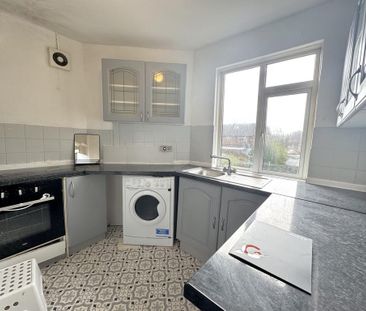 2 bedroom maisonette to rent - Photo 4
