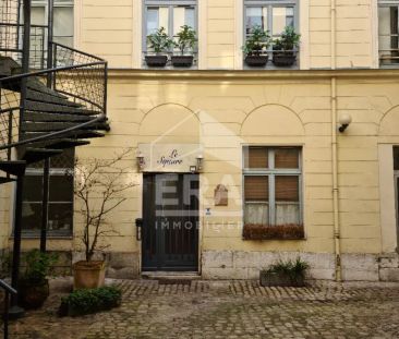 CHARMANT STUDIO MEUBLE - QUARTIER DES ANTIQUAIRES, CENTRE - Photo 3