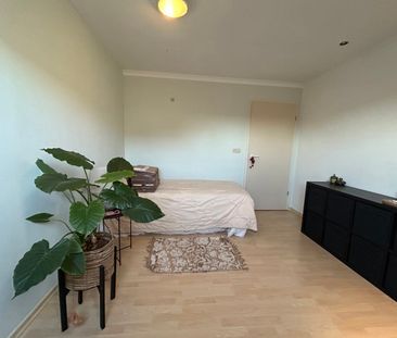 Ruim appartement midden in het centrum - Photo 6