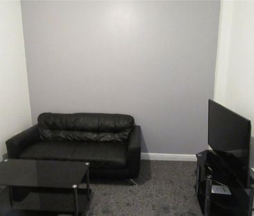 GF - Room 1 - Photo 3