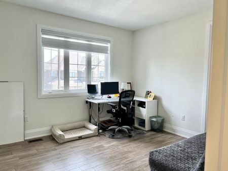 For Lease - 22 Luang Street, Vaughan, Ontario - Photo 2