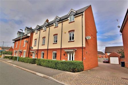Beauchamp Road, Walton Cardiff, Tewkesbury, GL20 - Photo 2