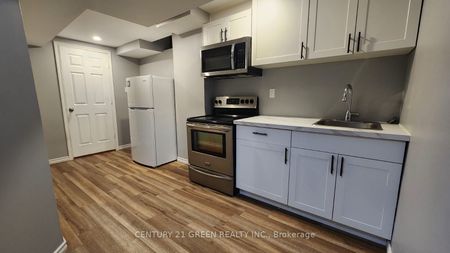 For Lease - 7977 Hackberry Trail Unit# Bsmt, Niagara Falls, Ontario - Photo 5