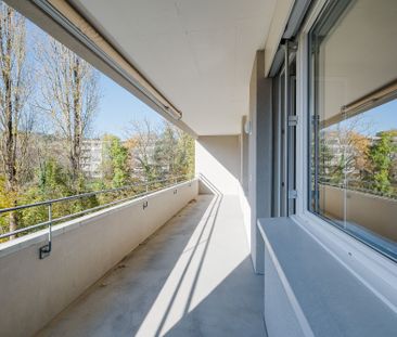 Generous 4.5-room apartment in a quiet neighborhood - Photo 6