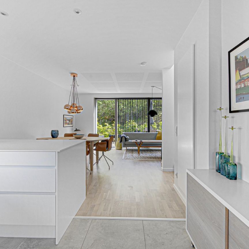 Skønt 4-værelses rækkehus på Marshalls Allé - Foto 1