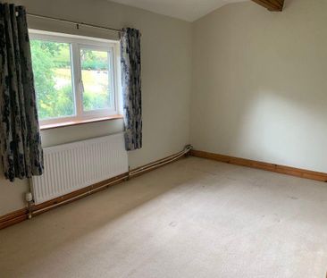 4 bedroom detached house to rent - Photo 5