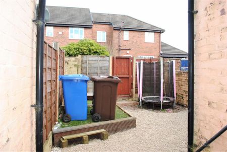 2 bedroom terraced house to rent - Photo 5