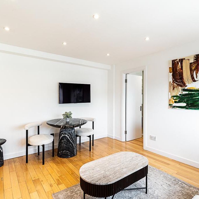 1 bedroom flat to rent - Photo 1