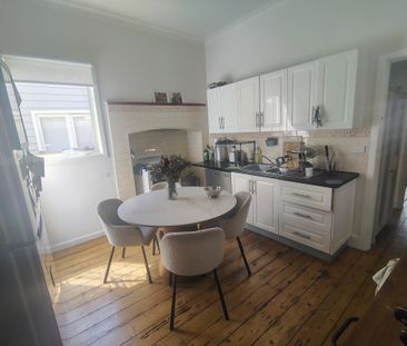 Kingsville - Photo 1