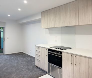 4/17 Winchester Street, Merivale, NZ 8014 - Photo 5