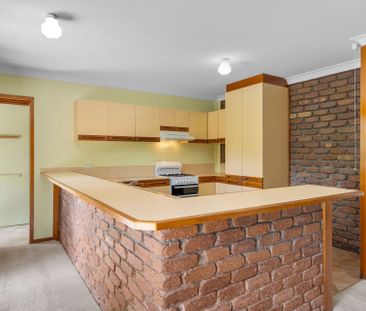 Spacious Family Home on Large Acreage - Photo 5