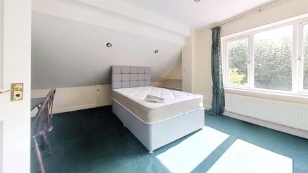 8 bedroom house to rent - Photo 2