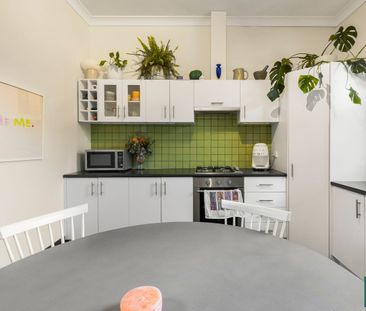 Art Deco Charmer in Brunswick! - Photo 6