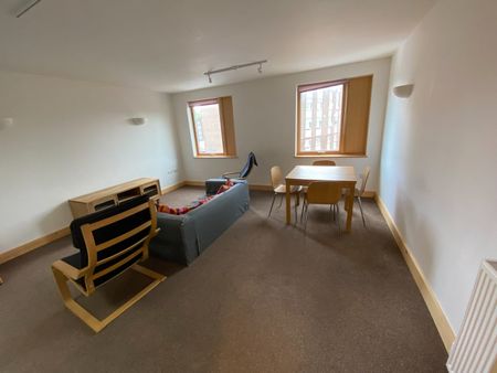 3 Bed Flat, Herbert St, BS3 - Photo 3