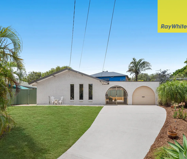 Modern Living with Pool & Huge Shed in Prime Wellington Point Location - Photo 5