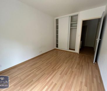 Location Appartement 4 pièces 92m² CHERBOURG-EN-COTENTIN 50100 - Photo 2