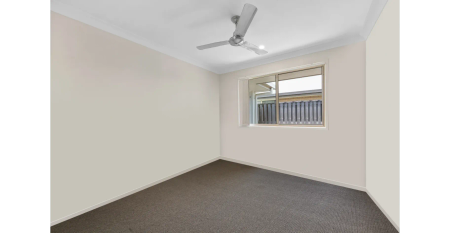 SPACIOUS HOME WITH LOW MAINTENANCE YARD - Photo 2