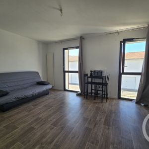 Location Appartement 1 pièce 26m² TROYES 10000 - Photo 2