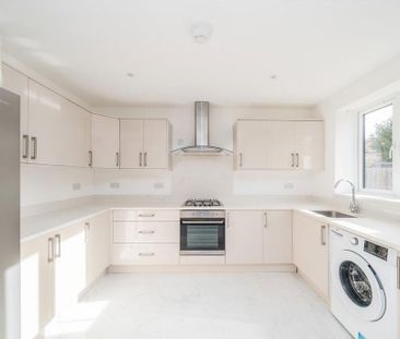 3 bedroom house to rent - Photo 2