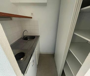Location Appartement 1 pièce 18m² NANTES 44200 - Photo 3