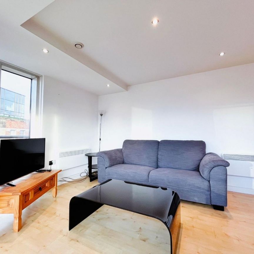 2 bedroom Flat To Let Total Size: 679 SQ FT - Photo 1