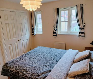 Room in a Shared House, Fawcett Close, SW16 - Photo 5