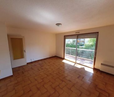 Location Appartement 1 pièces 38 m2 à Montpellier - Photo 2