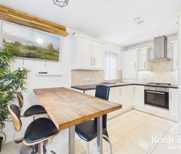10 Fort Manor, Dundonald, Belfast, BT16 1ZA - Photo 5