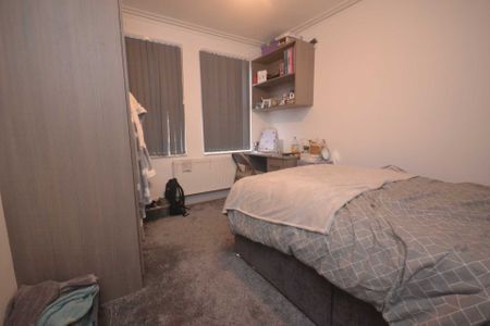 Price £4,050 pcm - Available 01/07/2026 - Furnished - Photo 4