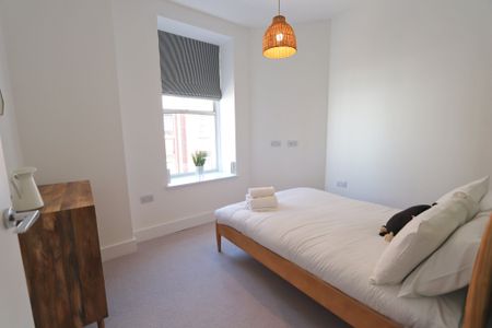 1 Bedroom Home – Medium Let - Photo 3