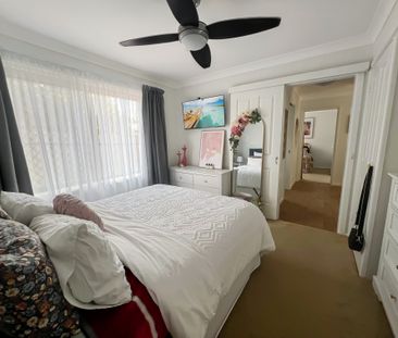 Two Bedroom Villa – Located Close to the CBD! - Photo 3