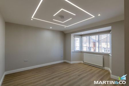 4 bedroom semi-detached house to rent - Photo 2