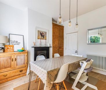 3 bedroom terraced house to rent - Photo 4