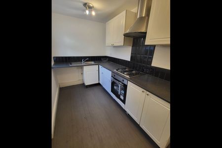 2 Bed Terraced House, Herrick Street, L13 - Photo 4