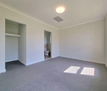 Home For Rent - Photo 6