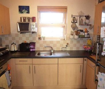 Holyhead Mews, Cippenham, SL1 - Photo 4