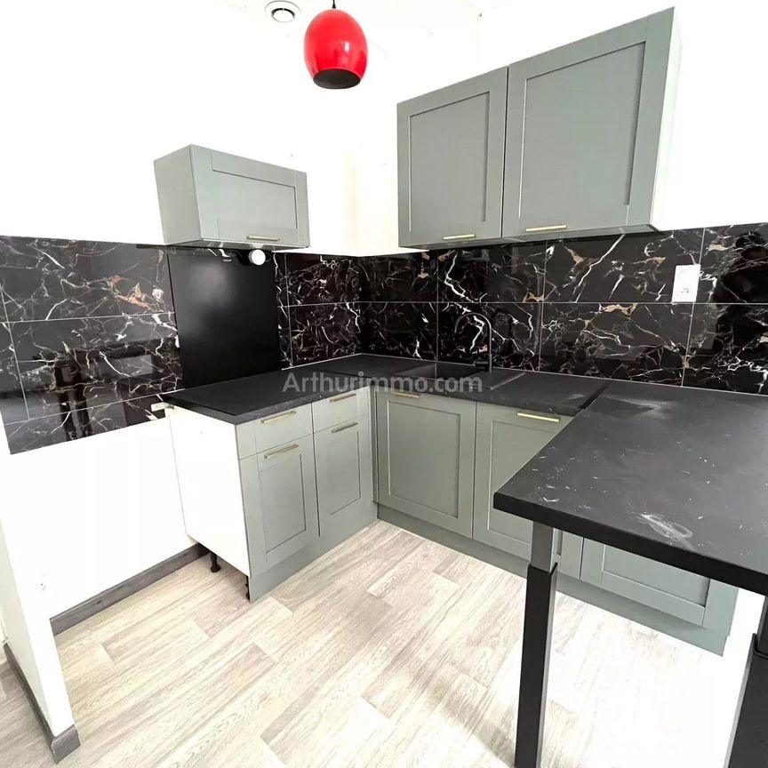 Location Appartement 2 pièces 50 m2 à Martigues - Photo 1