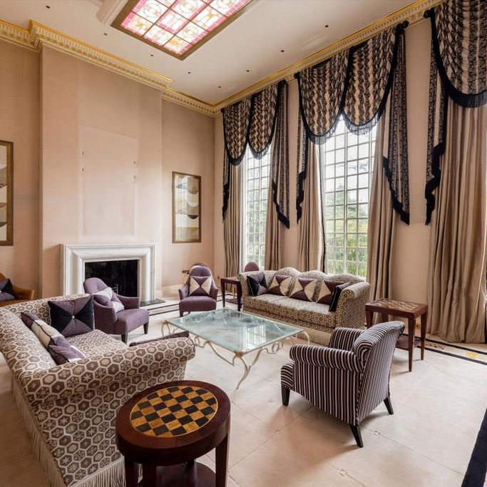 8 bedroom detached house to rent - Photo 1