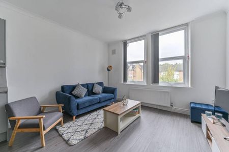 1 bedroom flat to rent - Photo 2