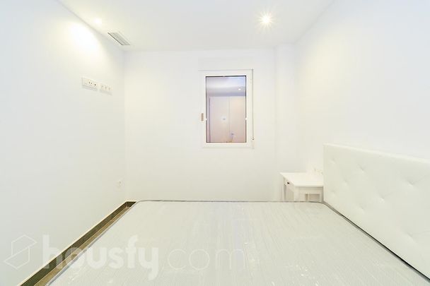 Piso de alquiler en Carrer Mare de Déu del Remei, ., Centro - Photo 1