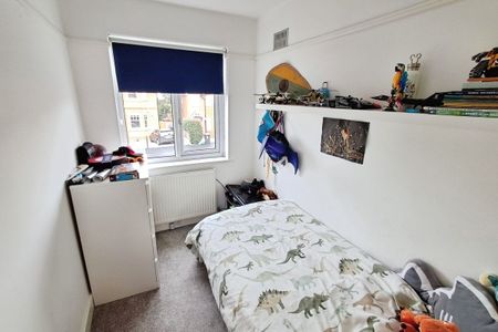 Robin Hood Road - Photo 4